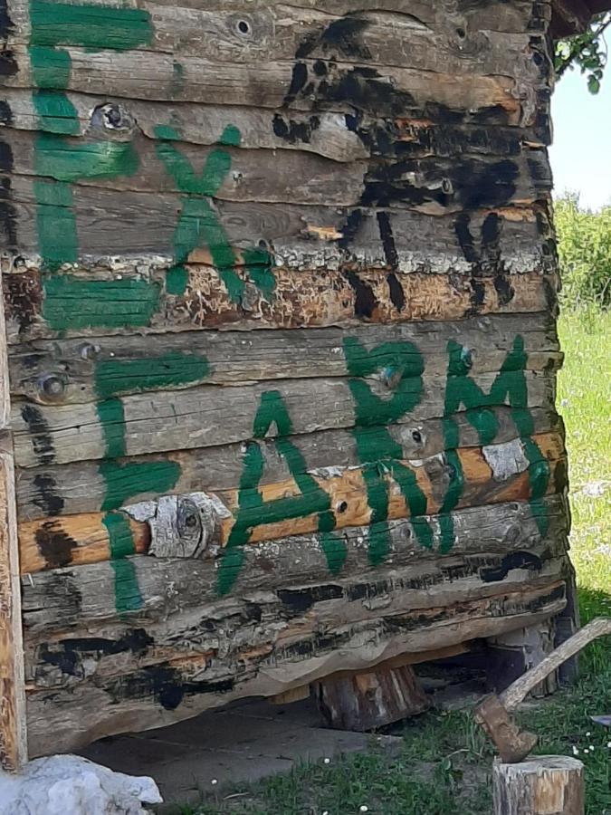 Ranch Farm Stay Rakovica Exterior photo